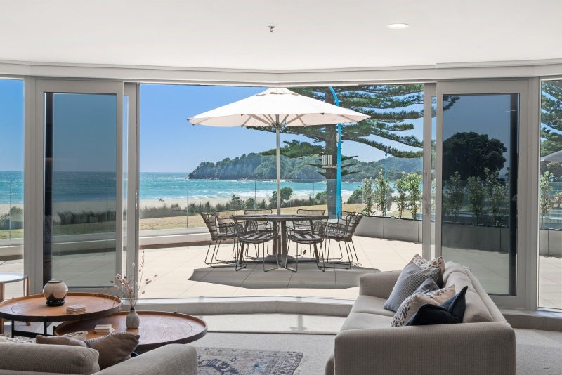 2 Marine Parade, Mount Maunganui, Mount Maunganui - Carousel 1