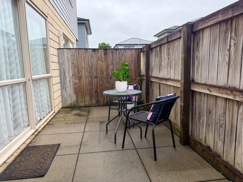 5 Gary John Lane, Frankton, Hamilton - Carousel 2