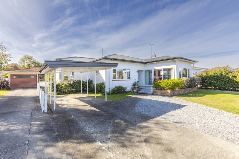 11A Cassino Crescent, Onekawa, Napier - Carousel 1
