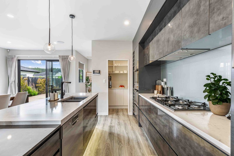 16 Sir Lincoln Drive, Kumeu - Carousel 2