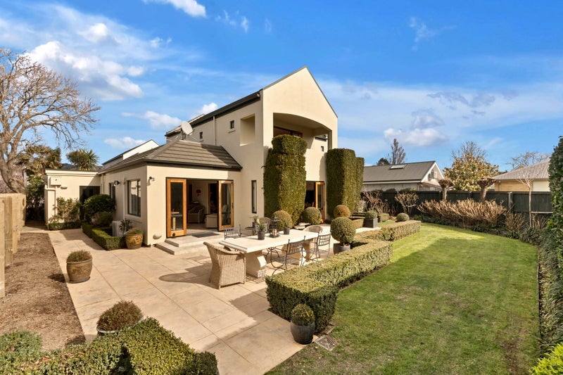 9 Buxton Terrace, Saint Martins, Christchurch - Carousel 2