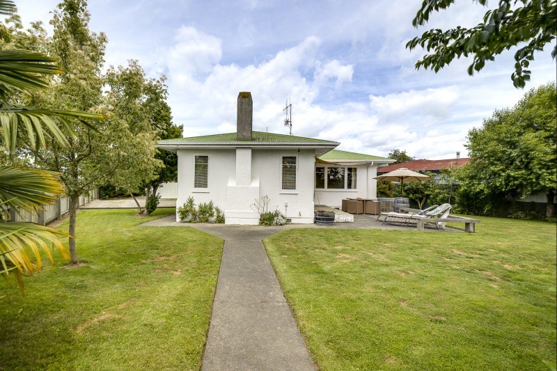 7 Darwin Crescent, Maraenui, Napier - Carousel 1