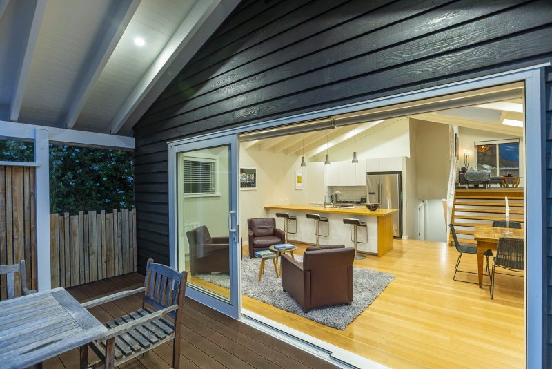2 Ludlam Street, Seatoun, Wellington - Carousel 2