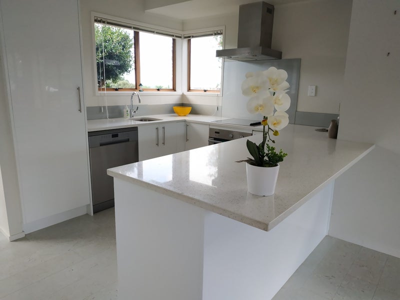 3/47 Moana Avenue, Onehunga, Auckland - Carousel 1