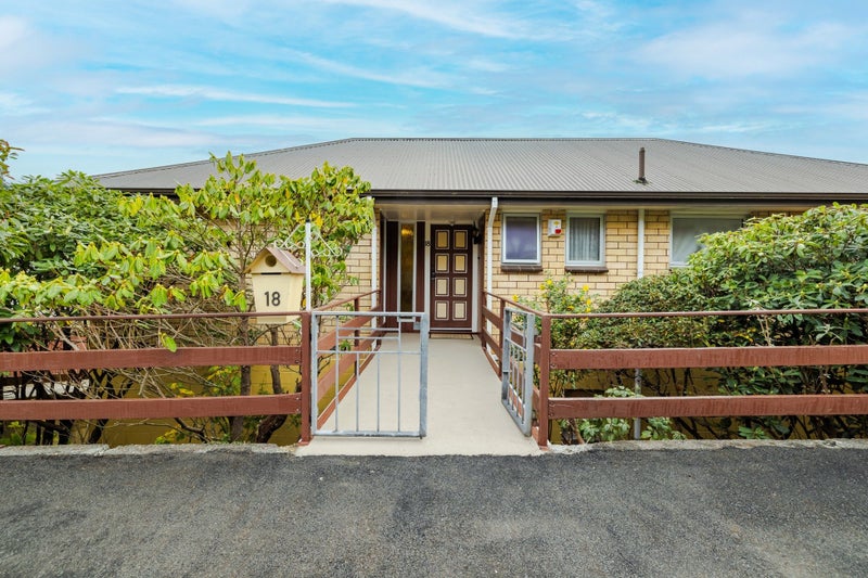 18 Bouverie Street, North East Valley, Dunedin - Carousel 1