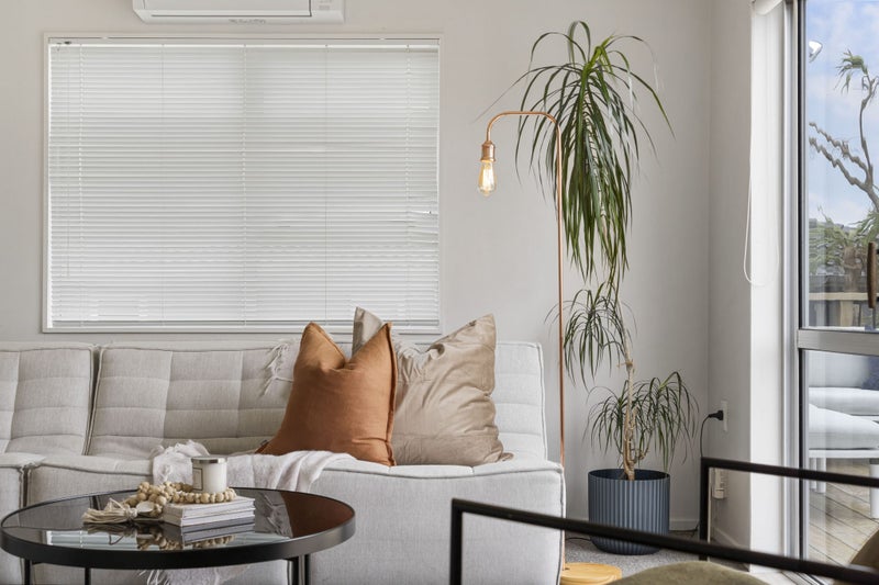 159A Beach Haven Road, Beach Haven, Auckland - Carousel 2