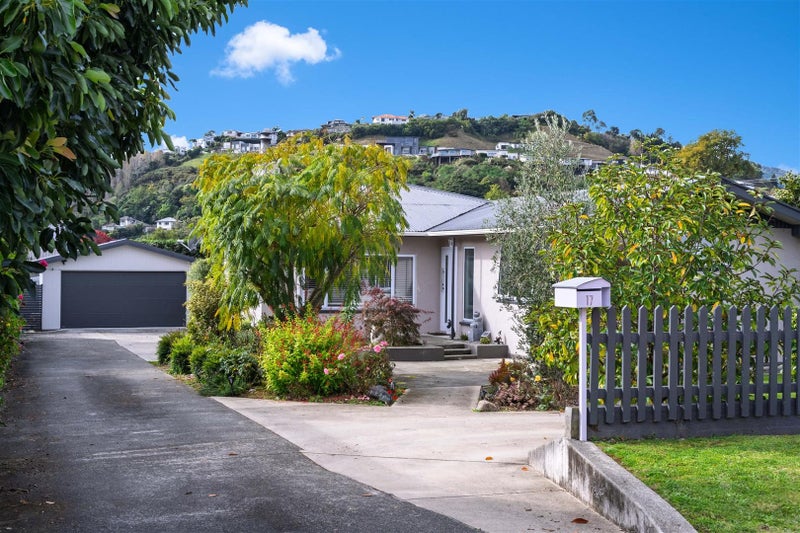 17 Maitland Avenue, Stoke, Nelson - Carousel 1