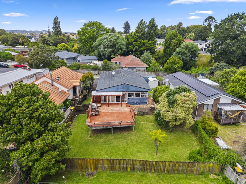 15 Romford Road, Papatoetoe, Auckland - Carousel 1