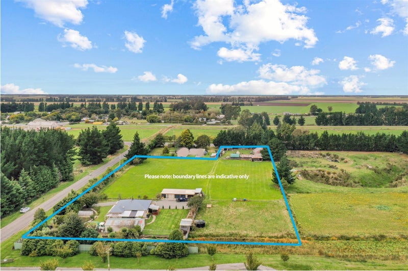 17 Wilkinsons Road, Chertsey, Ashburton - Carousel 2