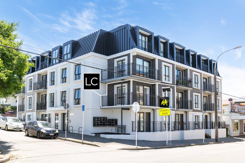 201/2 Colombo Street, Newtown, Wellington - Carousel 2