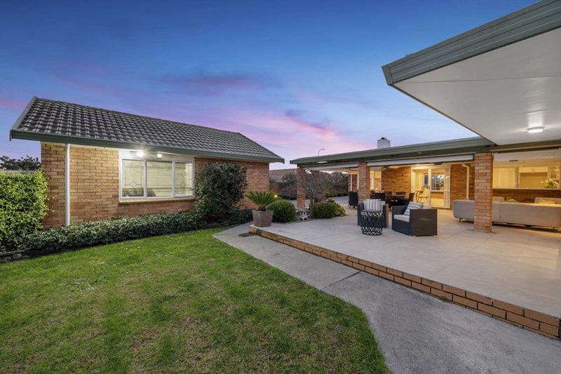 193 Whitford Road, Shamrock Park, Auckland - Carousel 2