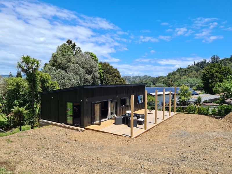 46 James Street, Coromandel - Carousel 2
