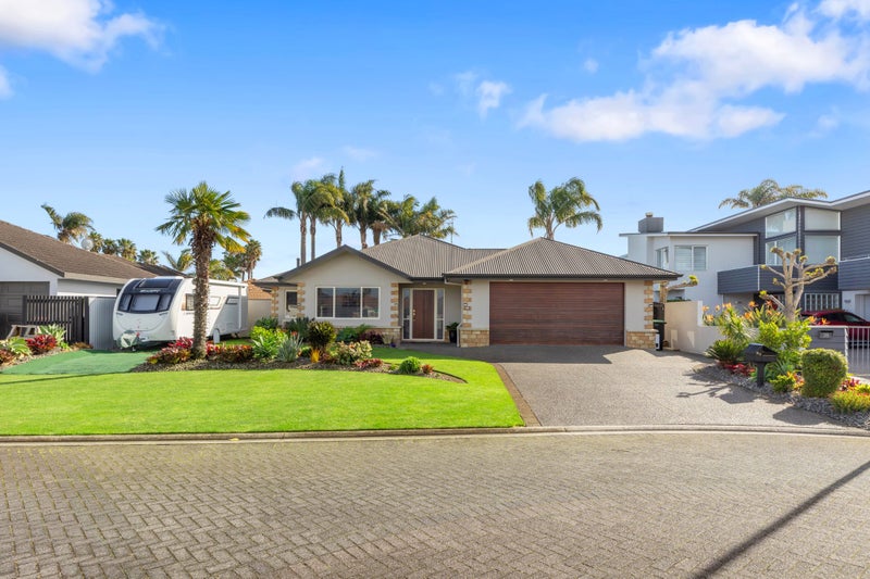 37 Sorrento Key, Papamoa Beach, Papamoa - Carousel 2