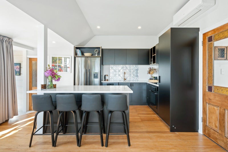 7 Ajax Road, Port Chalmers, Dunedin - Carousel 2