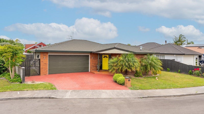 18 Bucksburn Place, Greenmeadows, Napier - Carousel 1