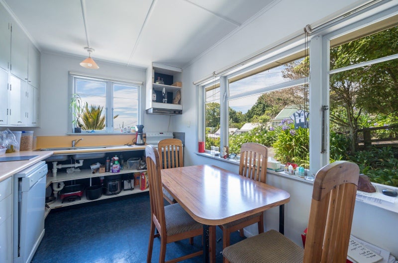 34 Russell Street, Stepneyville, Nelson - Carousel 2