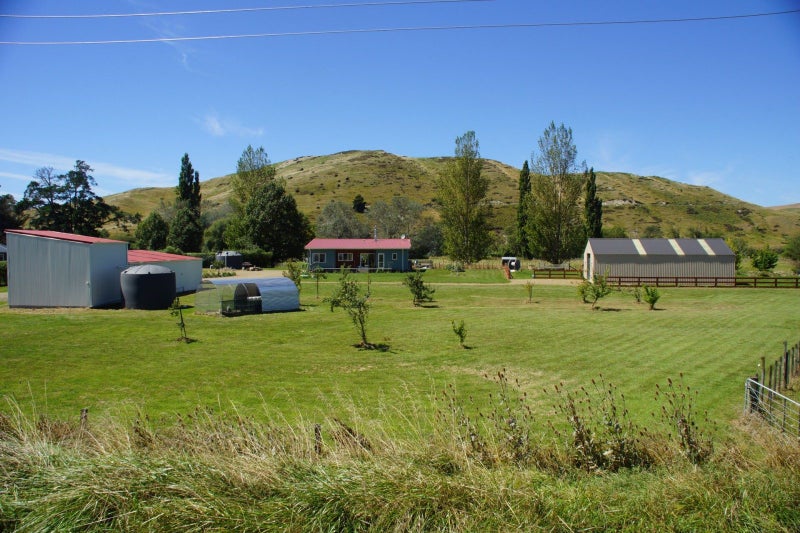 60 River Road, Waipawa - Carousel 2