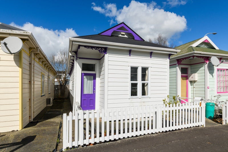 6 Joseph Street, West End, Palmerston North - Carousel 2