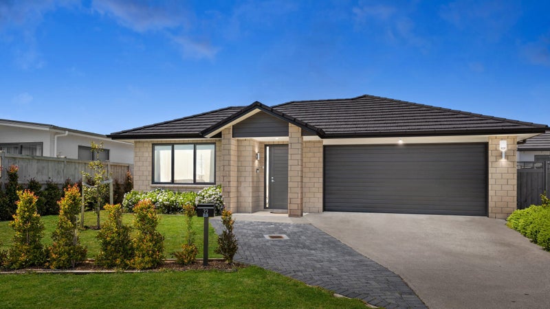 32 Te Napi Drive, Takanini, Auckland - Carousel 1