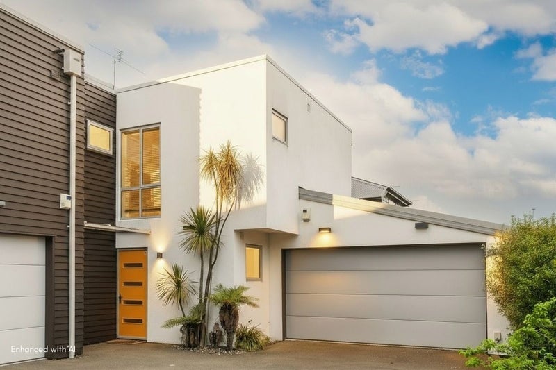 34C Packe Street, Edgeware, Christchurch - Carousel 1