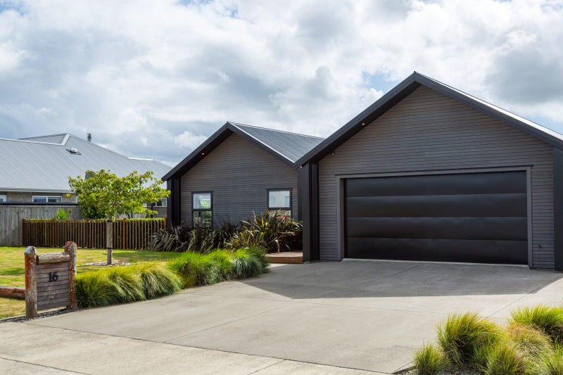 16 Fantail Avenue, Carterton - Carousel 33