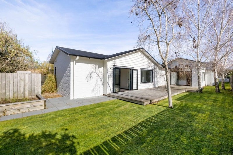 25A Bond Street, Hamilton East, Hamilton - Carousel 2