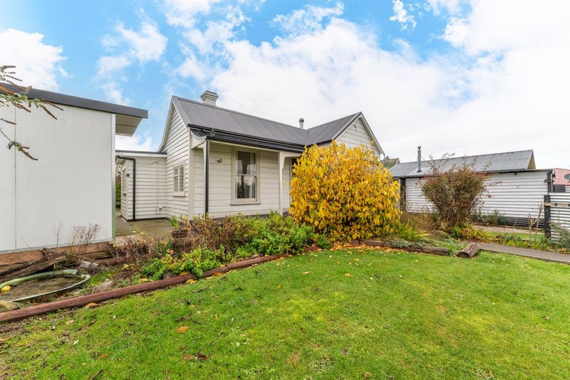 24 Allnatt Street, Temuka - Carousel 17