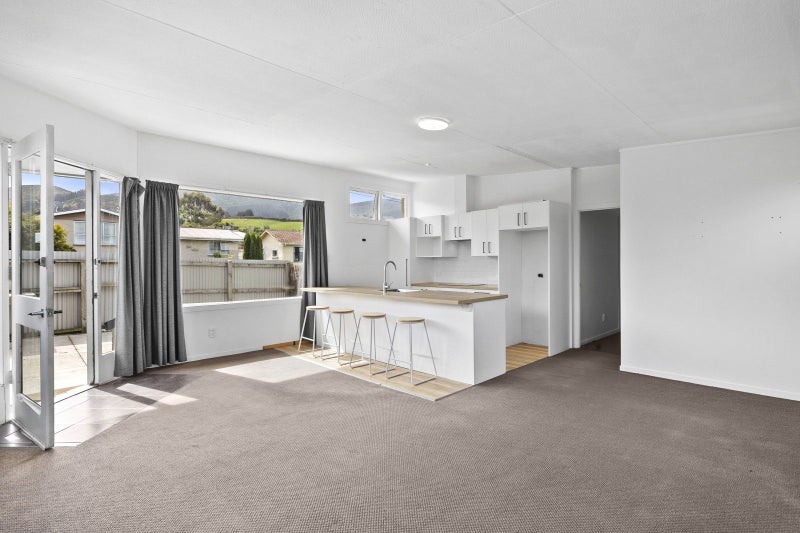 10 Hall Road, Sawyers Bay, Port Chalmers - Carousel 2