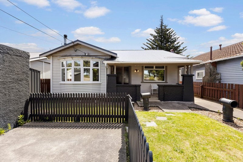 29 Miro Street, Miramar, Wellington - Carousel 1