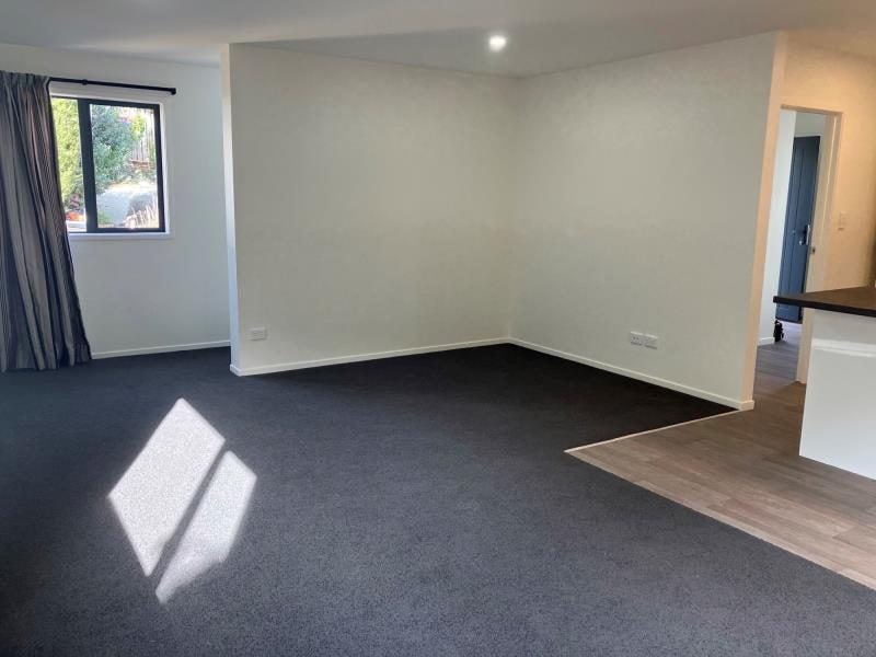 548B Glenfield Road, Glenfield, North Shore City, Auckland - Carousel 2