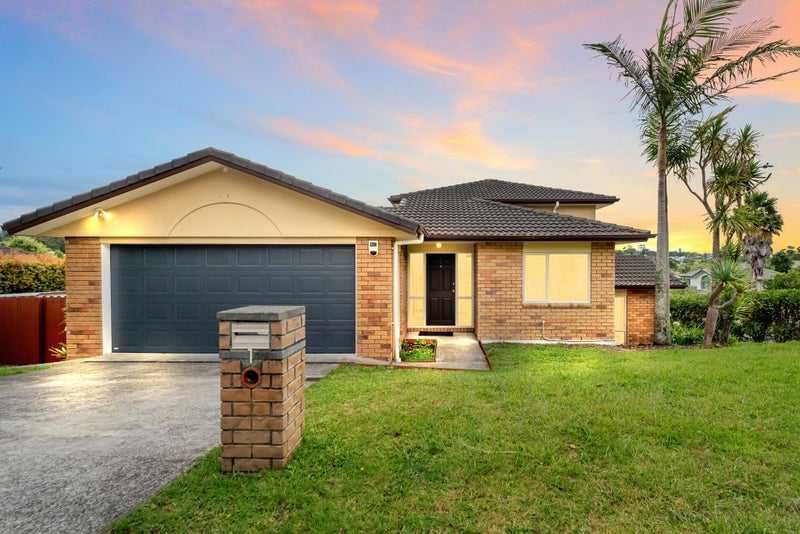 1 Luna Place, Henderson, Auckland - Carousel 1