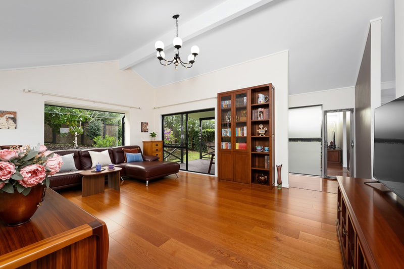 43 Palomino Drive, Henderson, Auckland - Carousel 2