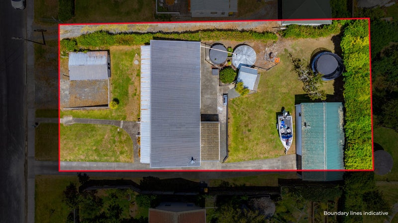 16 Sea View Road, Leigh, Leigh - Carousel 36