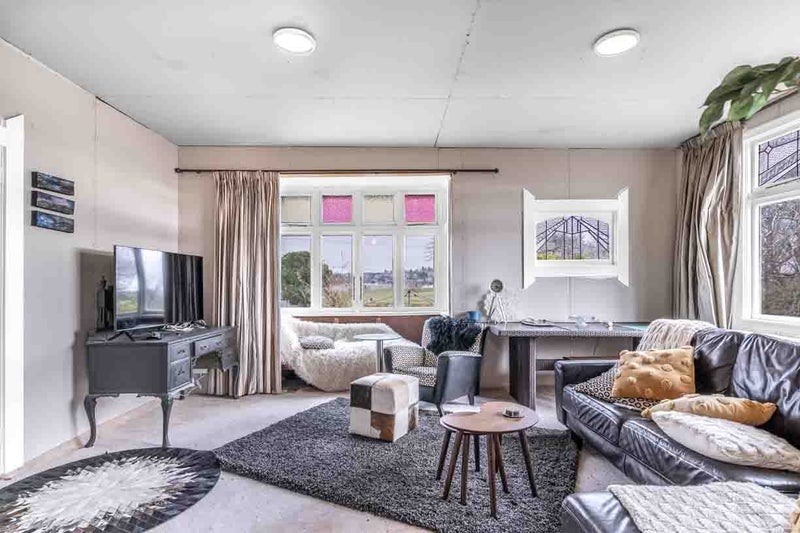 43 Huron Street, East Gore, Gore - Carousel 2