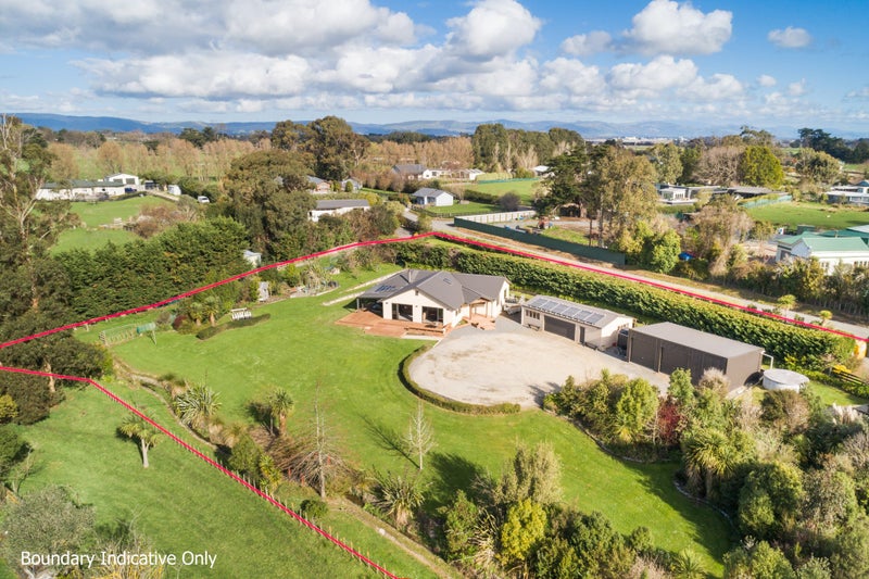49 Parrs Road, Bunnythorpe, Palmerston North - Carousel 1