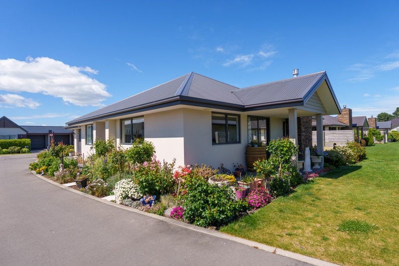 47 Clydesdale Way, Lincoln, Lincoln - Carousel 1