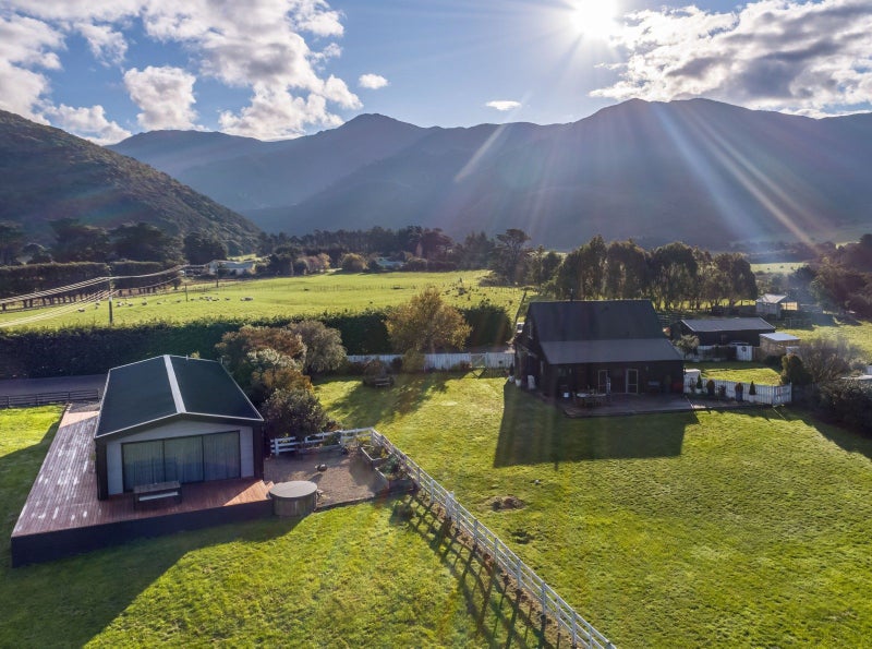 52 Cross Creek Road, Western Lake, Featherston - Carousel 1