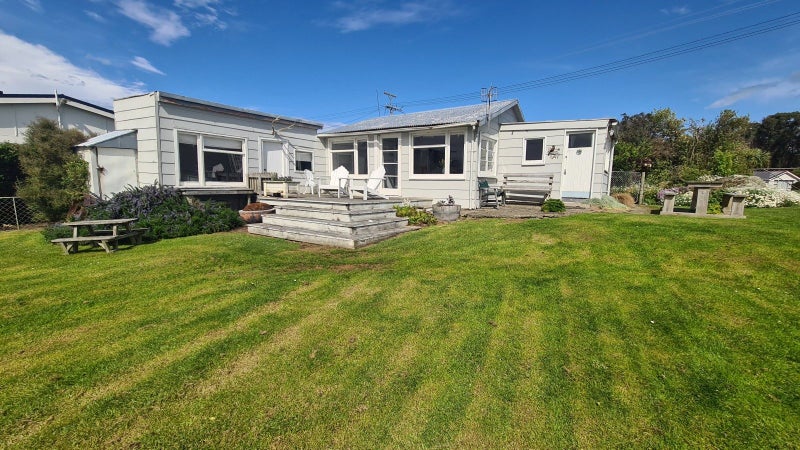 11 Moana Street, Riverton/Aparima - Carousel 17