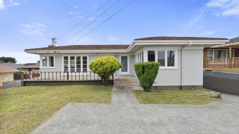 68 Clevedon Road, Papakura, Papakura - Carousel 1