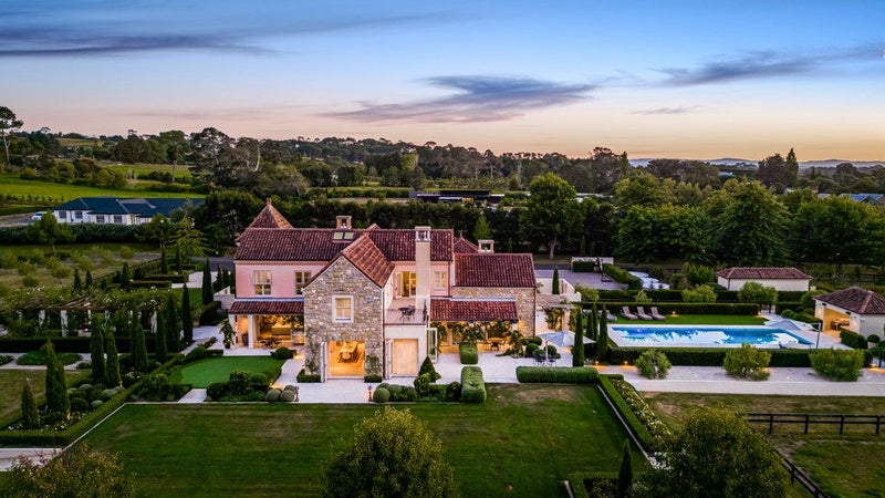43 Barrett Road, Albany - Carousel 1
