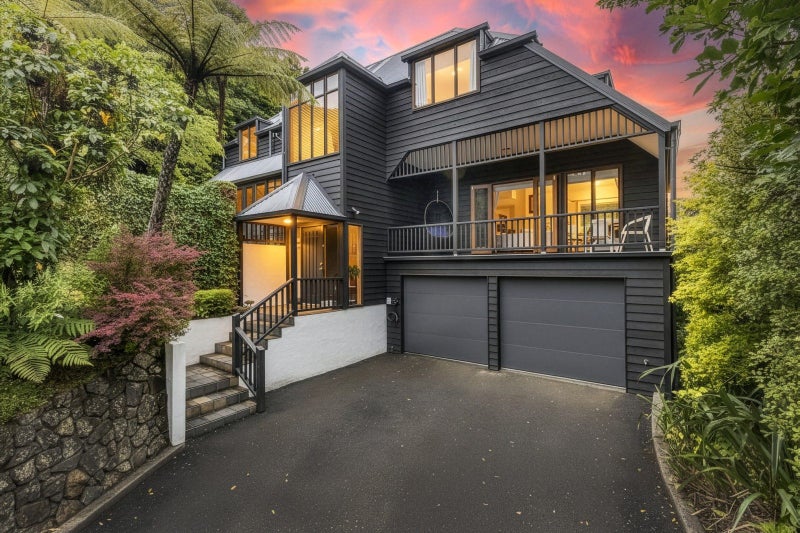 50 Amapur Drive, Khandallah, Wellington - Carousel 1