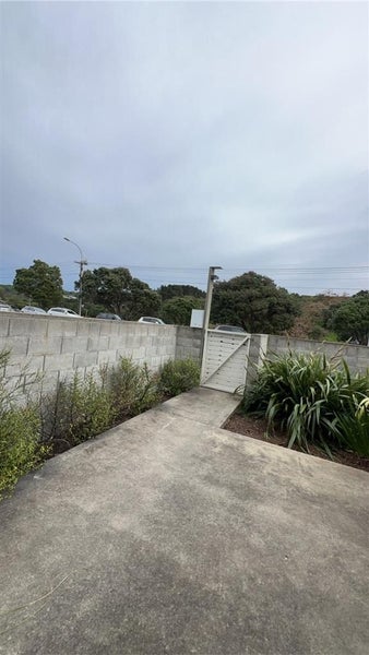 383 Adelaide Road, Newtown, Wellington - Carousel 11