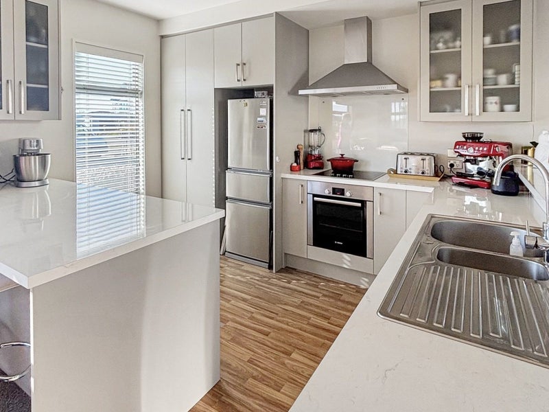 77 Mary Ellen Street, Pegasus, Pegasus - Carousel 2