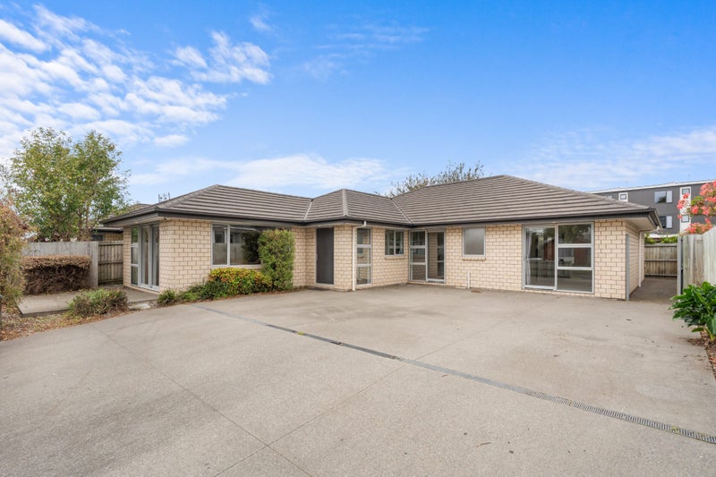 42 Centennial Avenue, Riccarton, Christchurch - Carousel 1