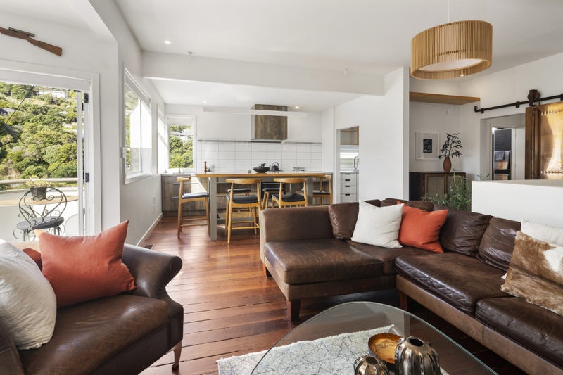 26 Jackson Street, Island Bay, Wellington - Carousel 2
