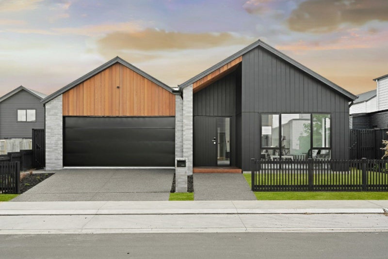 19 Gaylard Avenue, Chartwell, Hamilton - Carousel 22