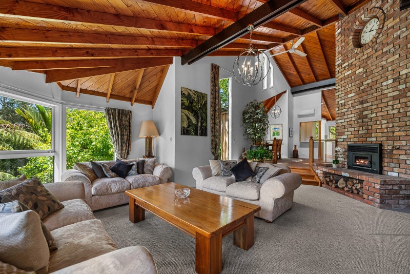 54 Ridge Road, Albany, North Shore City, Auckland - Carousel 2