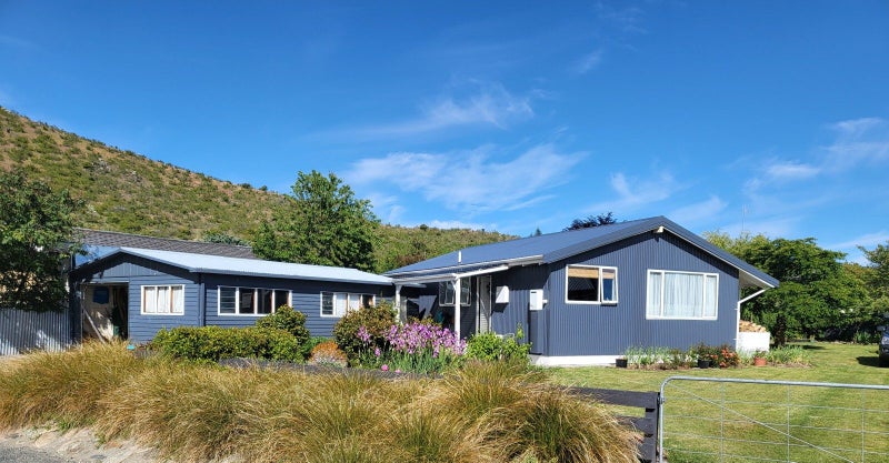 2 Keene Place, Omarama - Carousel 22
