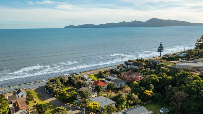 25 The Esplanade, Raumati South, Paraparaumu - Carousel 30