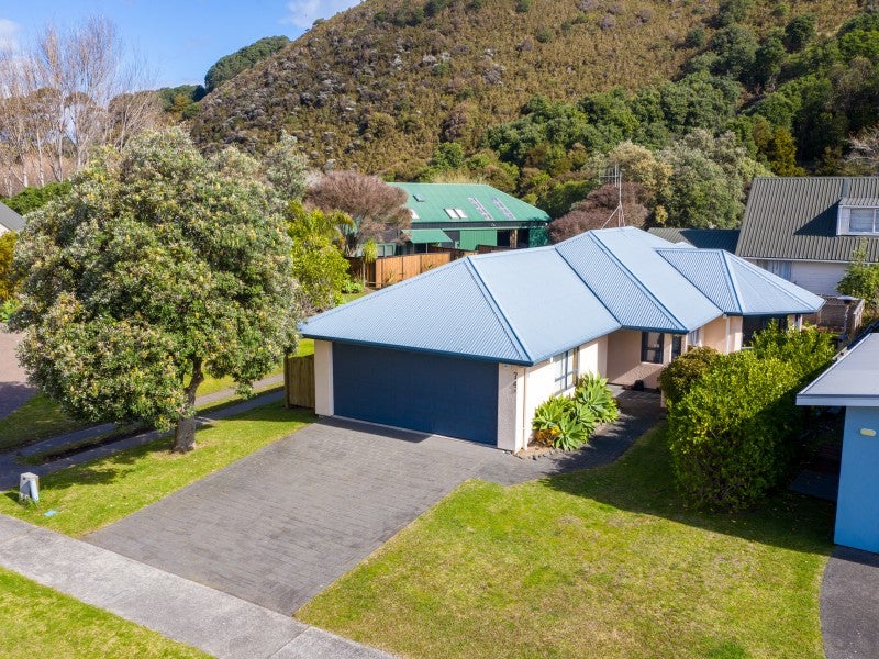 74B Bowentown Boulevard, Bowentown, Waihi Beach - Carousel 1